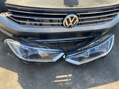 Muso completo musata Volkswagen Passat 2014 2.0D faro sinistro da riparare