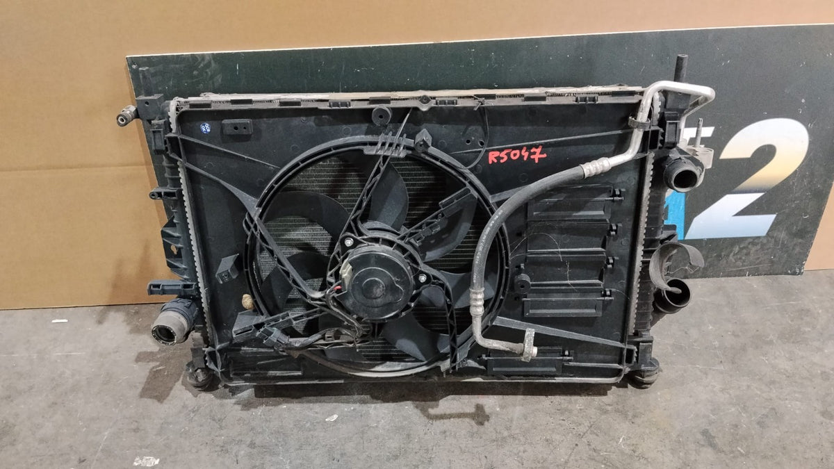 R5047 kit radiatore Ford Focus 1.6 diesel 2012 in poi