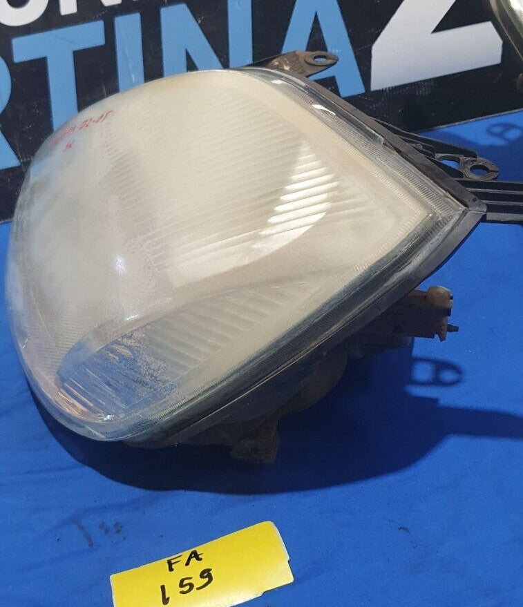 Faro Anteriore Ford Fiesta 2002 2005 Sinistro  con plastica da lucidare