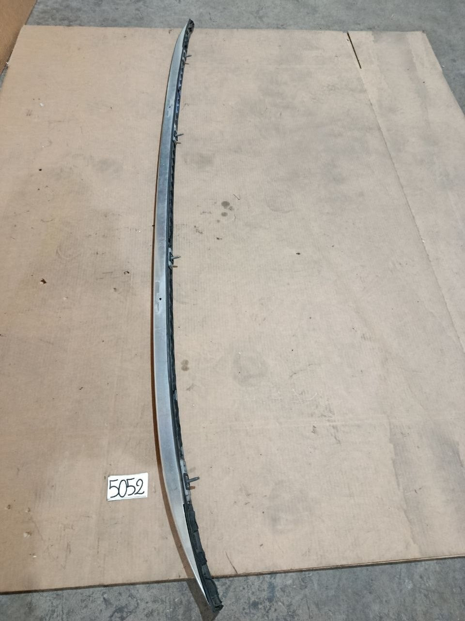 Bar 5052 - Barra longitudinale tetto portapacchi Renault Kadjar dal 2015