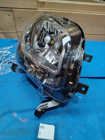 FN 2 - Faro anteriore nuovo commerciale Smart 453 Led a puntini destro