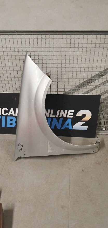 Parafango Anteriore Renault Megane destro 8200495406