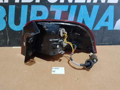 F Kia 42  - Fanale posteriore stop Kia rio 2011 2017 esterno sinistro