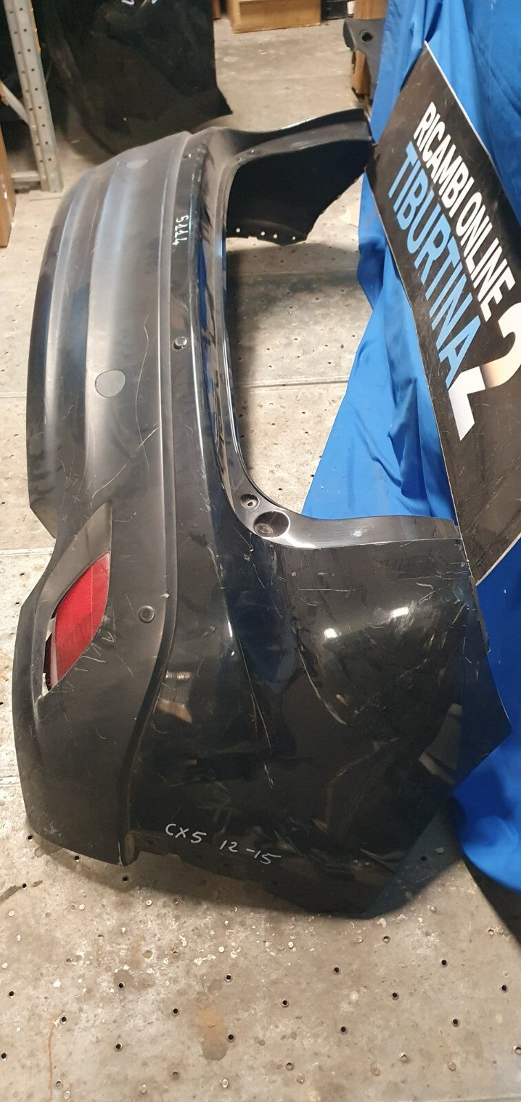Paraurti posteriore Mazda CX 5 dal 2012 al 2015 con sensori parcheggio