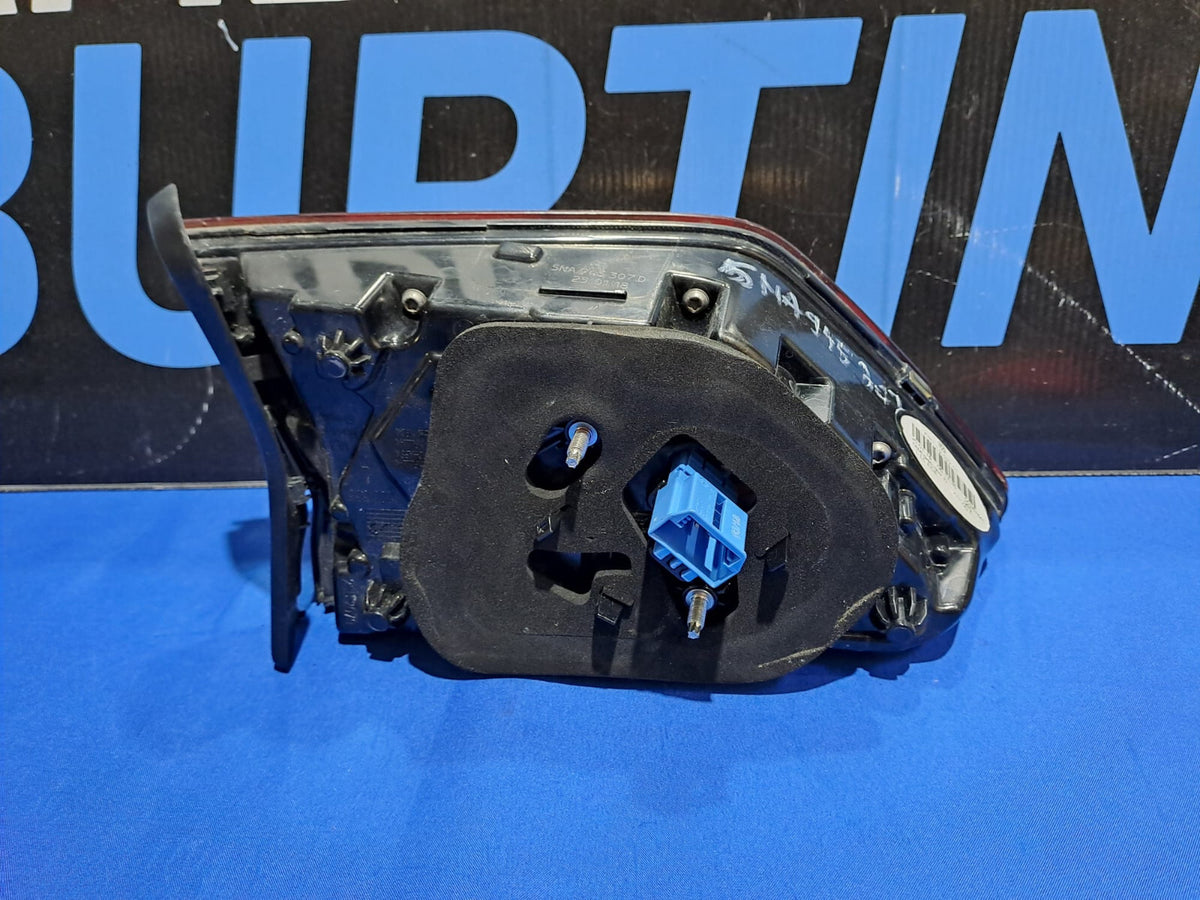 Fanale posteriore interno sinistro Volkswagen Tiguan R-Line 2016 in poi FVW 13