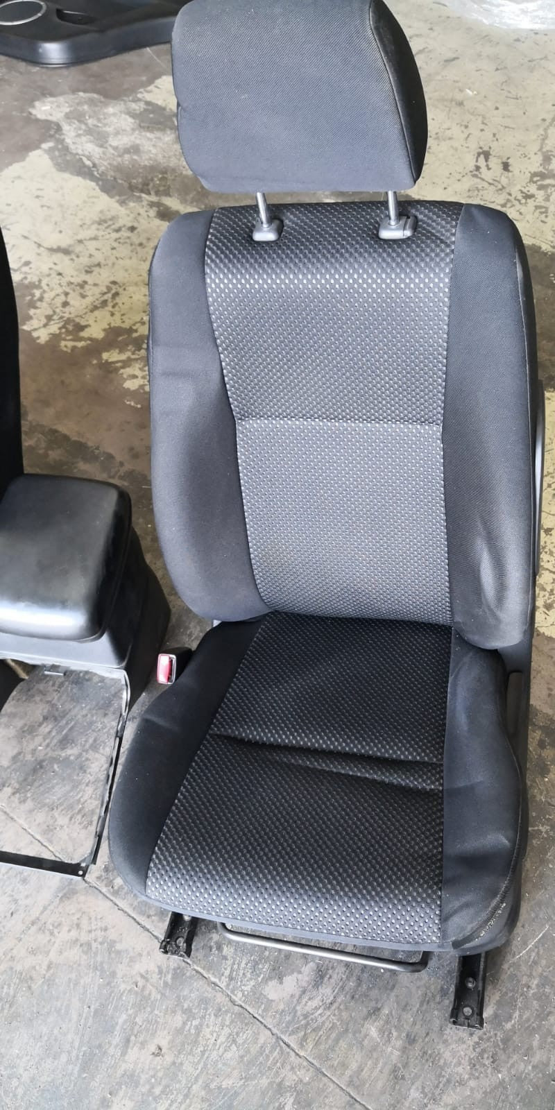Tappezzeria in stoffa Suzuki vitara 2015 in poi senza airbag sedile