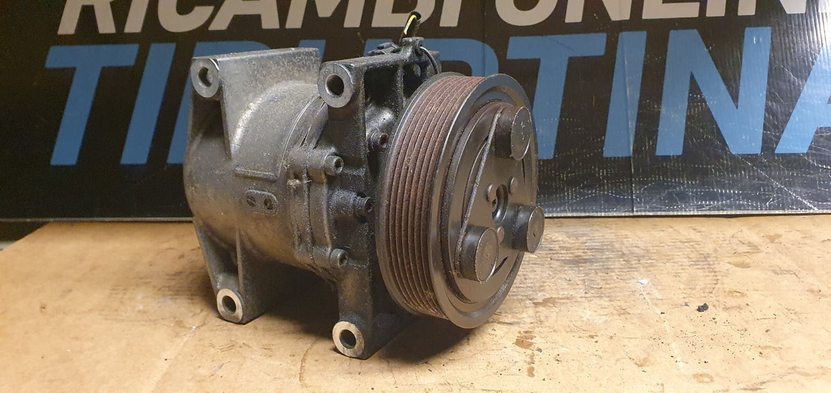 Compressore aria condizionata  NISSAN NAVARA (D40) 92600EB400 E17