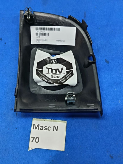 Masc N 70 - Mascherina Griglia Paraurti Fiat 500 destra con sede Fendi dal 2007