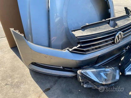 Muso completo musata Volkswagen Passat 2014 2.0D faro sinistro da riparare
