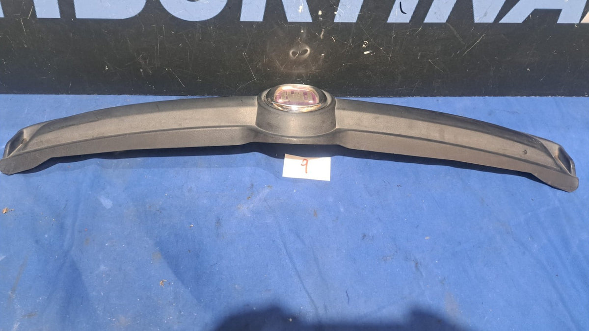Masc 9 Mascherina griglia anteriore fiat panda dal 2012 in poi