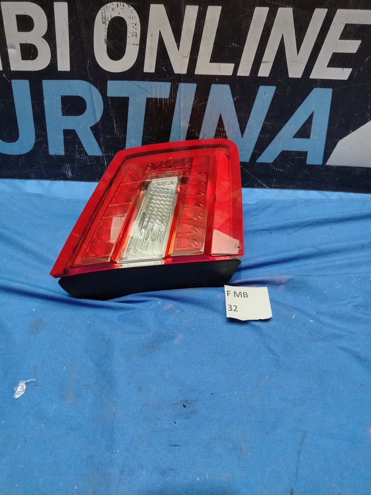 F MB 32 -  Fanale posteriore stop Mercedes Benz classe E W212 SW interno sinistr