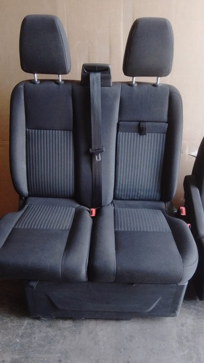 Tappezzeria Ford transit connect 2014 grigio scuro con strisce al centro