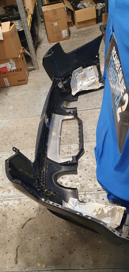 Paraurti Posteriore Range Rover Sport dal 2014 con sensori parcheggio