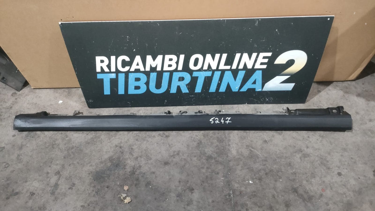 minigonna destra Suzuki Ignis 2016 in poi 5247