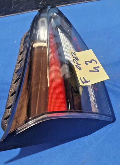 Fanale Posteriore interno sinistro Opel Crossland 2017