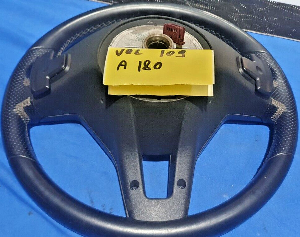 Volante Mercedes A180 con palette