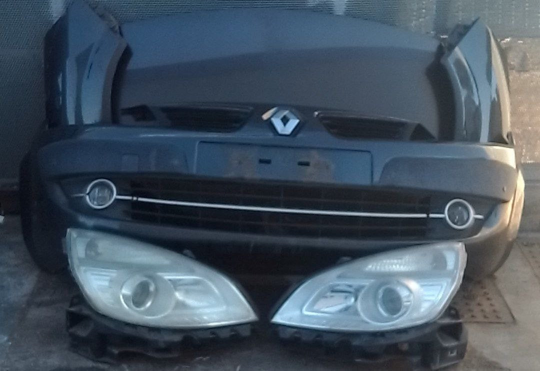 Muso completo musata Renault Scenic 1.9 D 2004 2009 faro destro attacco rotto