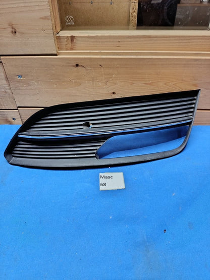 Masc 68 - Mascherina Fendinebbia destra paraurti anteriore Audi A3 8V 2012 2016