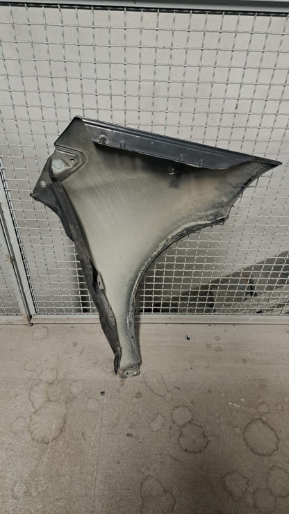 Par 16 Parafango anteriore sinistro Mercedes classe A W169 dal 2004 in poi