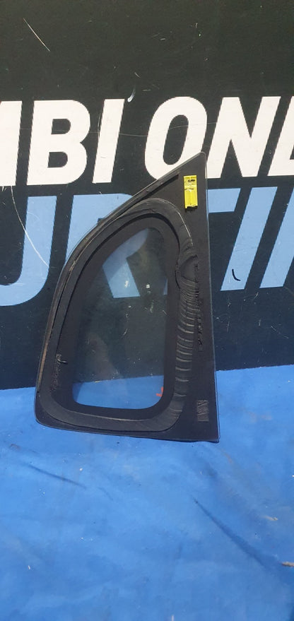 Fin 147 - Lunotto vetro fisso Honda Jazz posteriore sinistro 2013 2019