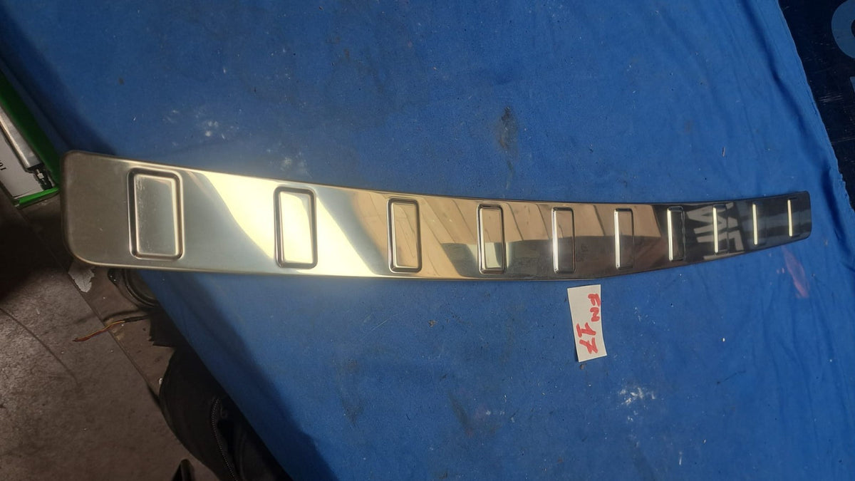 Masc n17 Modanatura cromata paraurti Originale Mercedes A W169 B W245