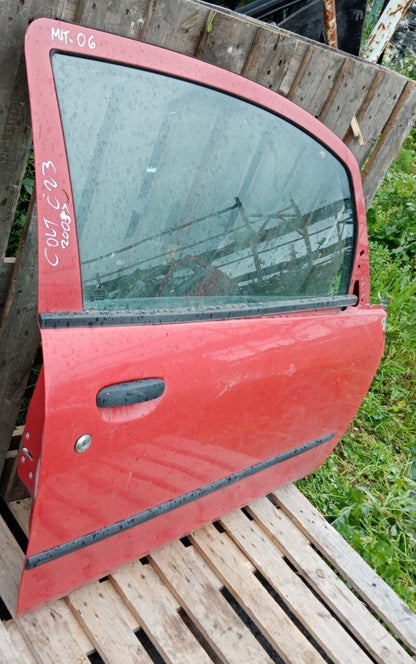 Portiera sportello anteriore destro Mitsubishi Colt 3 porte dal 2005 con difetto