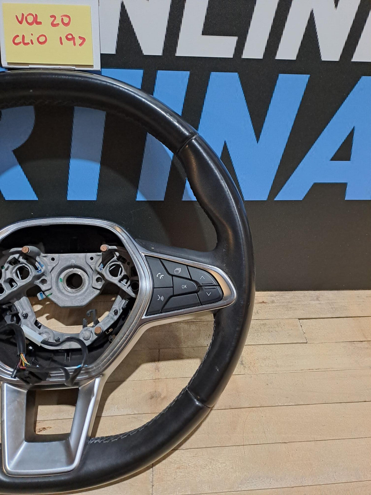 Volante Renault Clio V 2019 in poi - vol 20