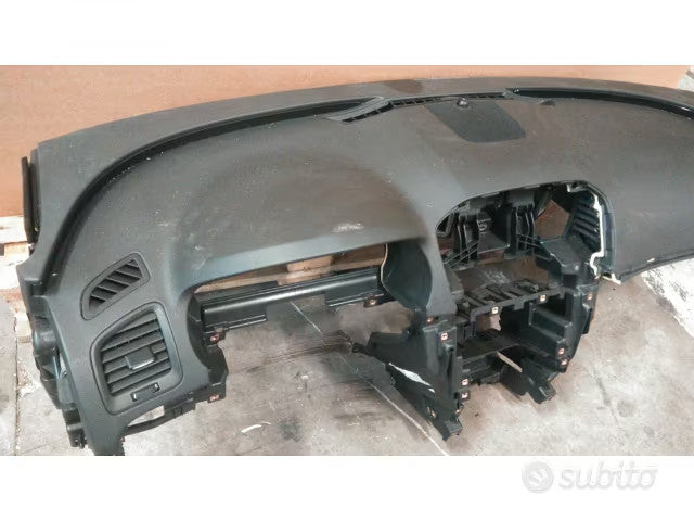 Cruscotto con moduli Opel insignia  2010