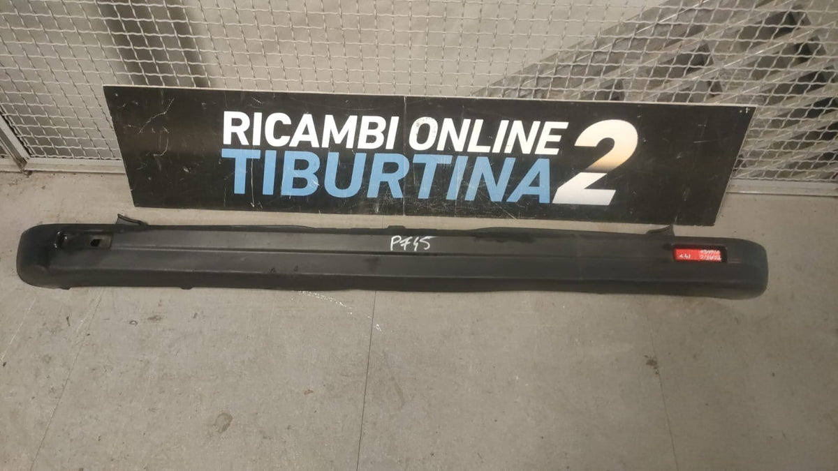 paraurti posteriore centrale Opel Vivaro Renault trafic 2014 PF 45
