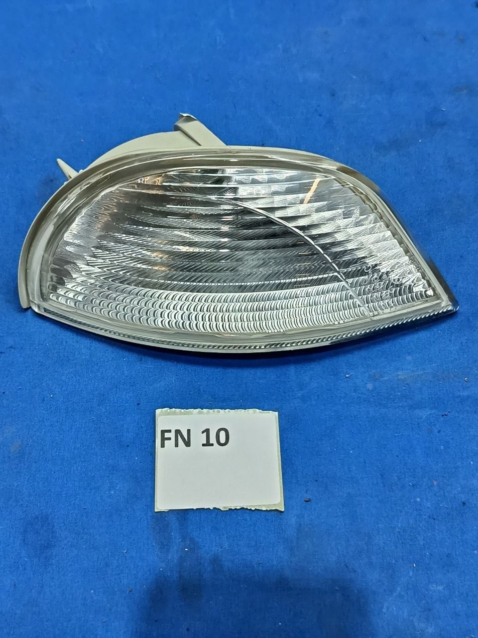 FN 10 - Fanale nuovo freccia anteriore sinistra Fiat 600 bianca dal 2000
