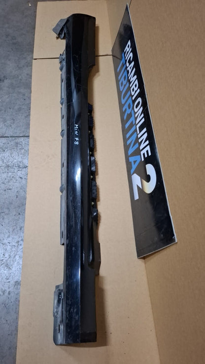 Minigonna Destra Mercedes classe e coupe cod a2076901640 anno 2011
