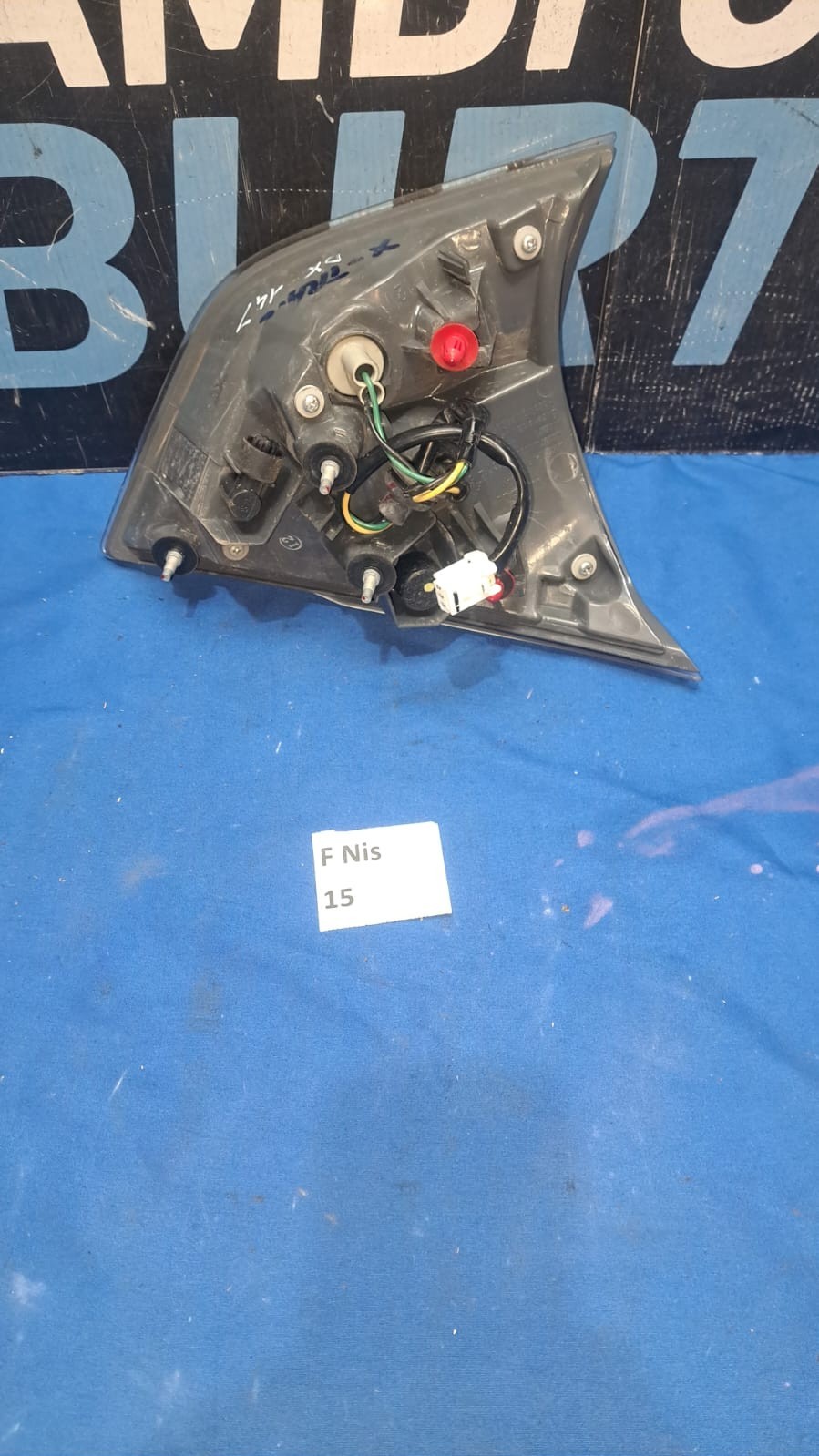 F Nis 15 Fanale stop posteriore interno destro Nissan X-trail dal 2014 in poi