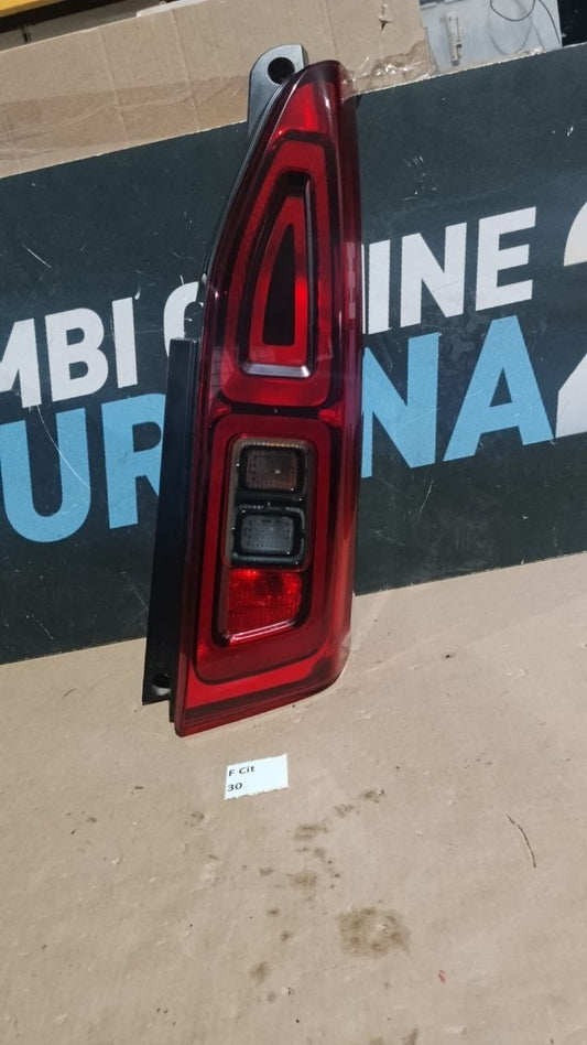F cit 30 fanale posteriore destro Citroen Berlingo 2018 in poi Led