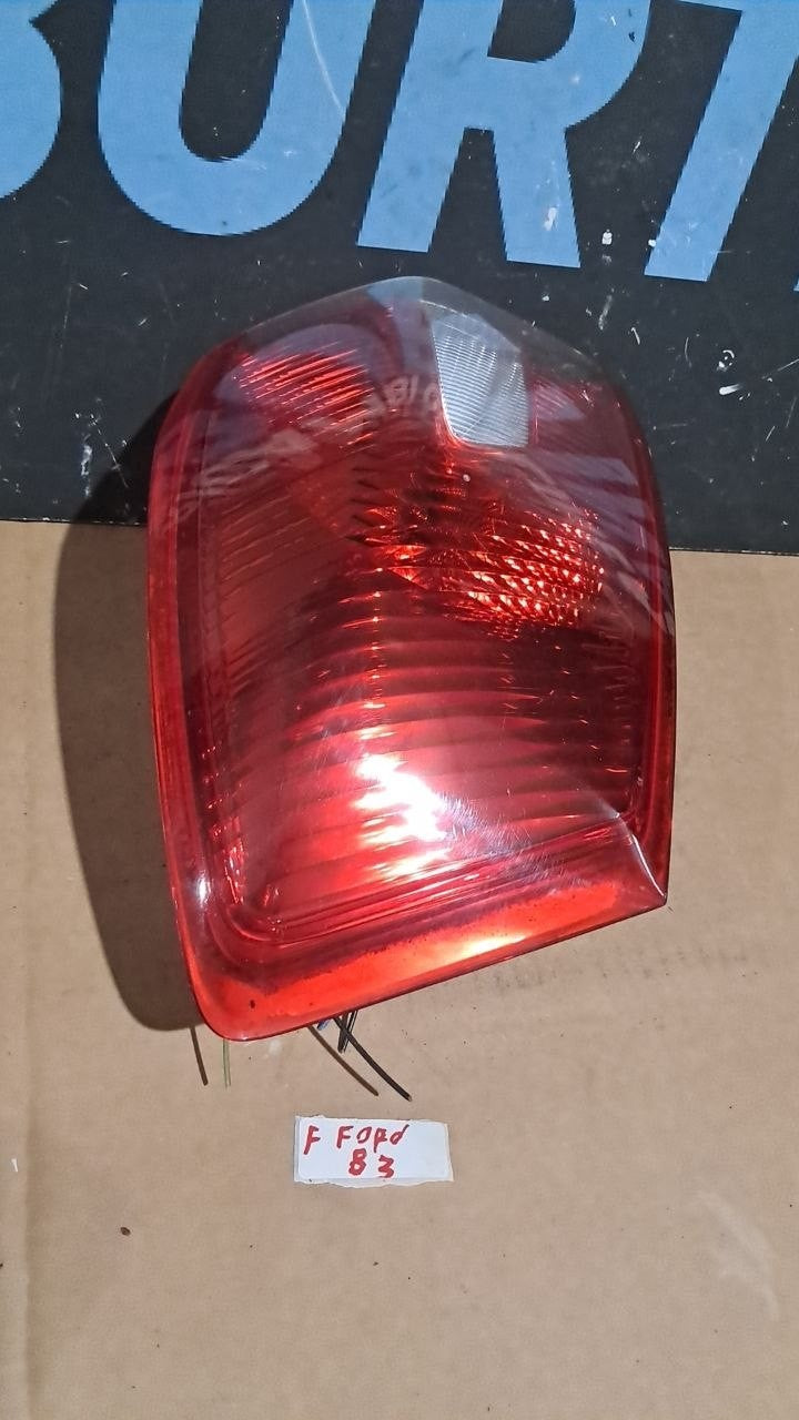 F ford 83 Fanale posteriore esterno sinistro ford kuga dal 2008