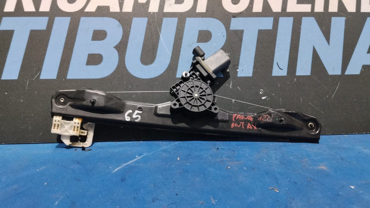 Alzacristalli anteriori destro con motorino Fiat panda 2012 in poi alz 65
