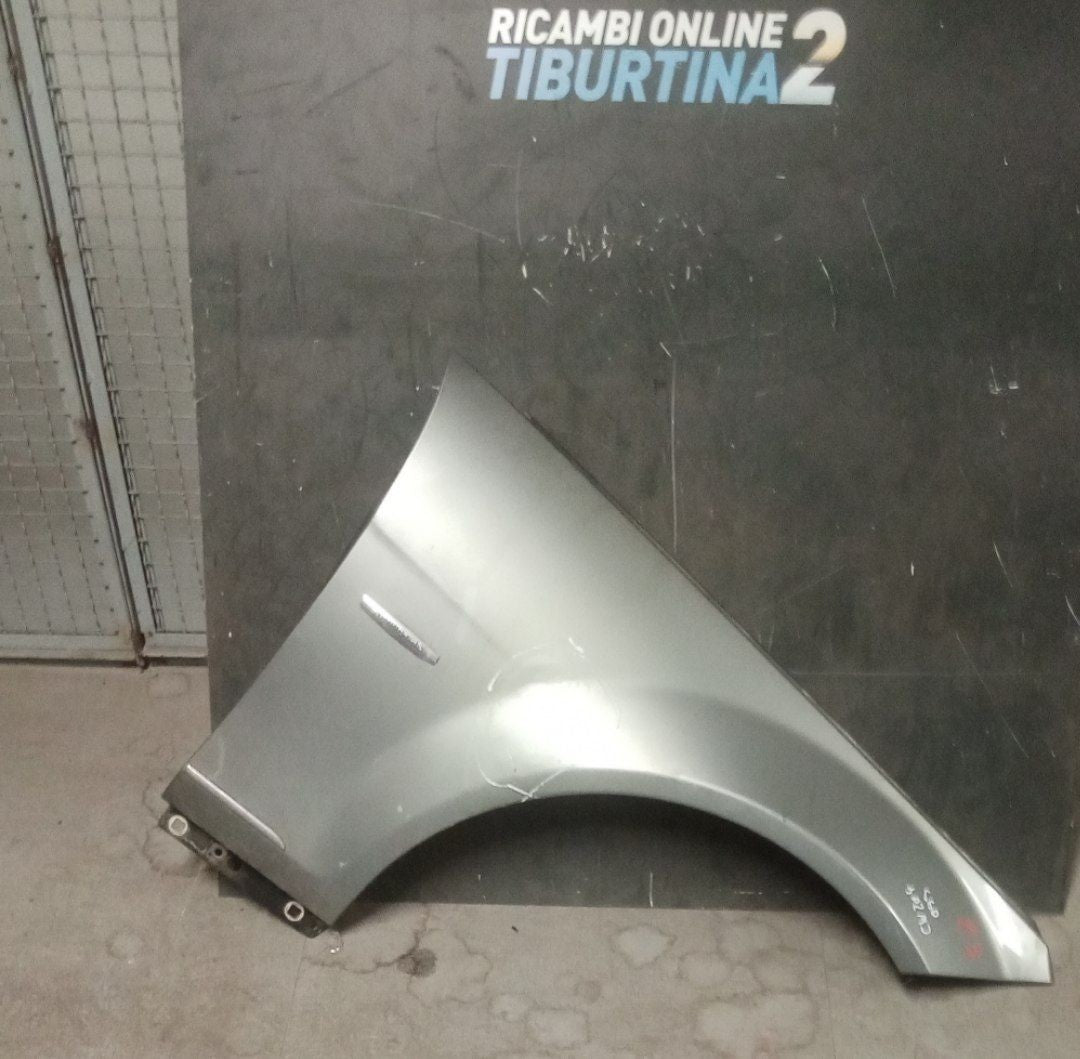 Par23 Parafango anteriore destro Mercedes-Benz classe c w204 dal 2009 Stuccato