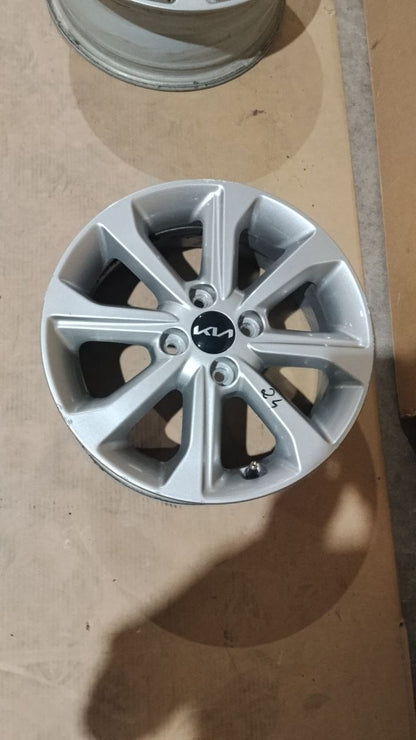Cer 24 cerchi in lega Kia stonic 2022 R15 60jx15 Cod 52910-h8400
