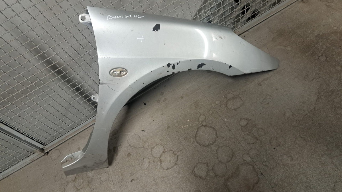 Par 4 parafango anteriore destro peugeot 307 dal 2001 in poi