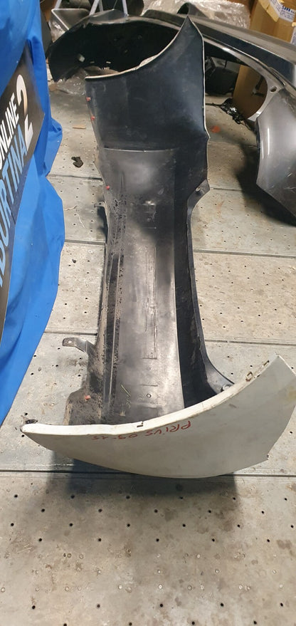 Paraurti Posteriore Toyota Prius dal 2009 al 2015 con difetto