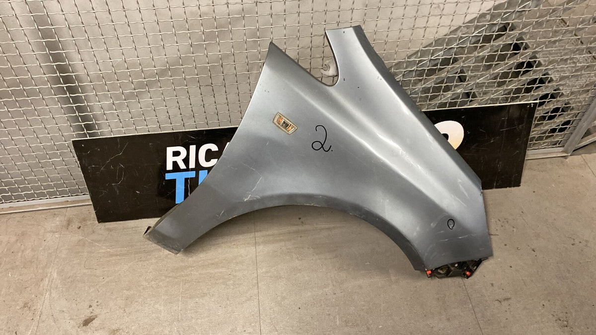 Parafango destro Opel Corsa D Con qualche difetto  Numero oggetto 2