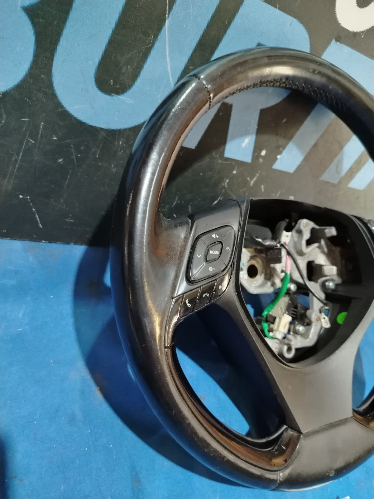 Vol 39 - Volante Toyota CHR C-HR 2019