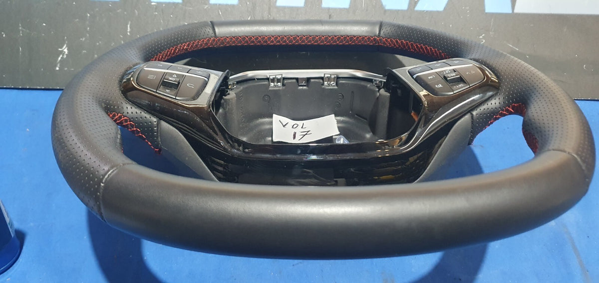 Volante Ford Puma due razze 2024 con comandi come nuovo Vol 17