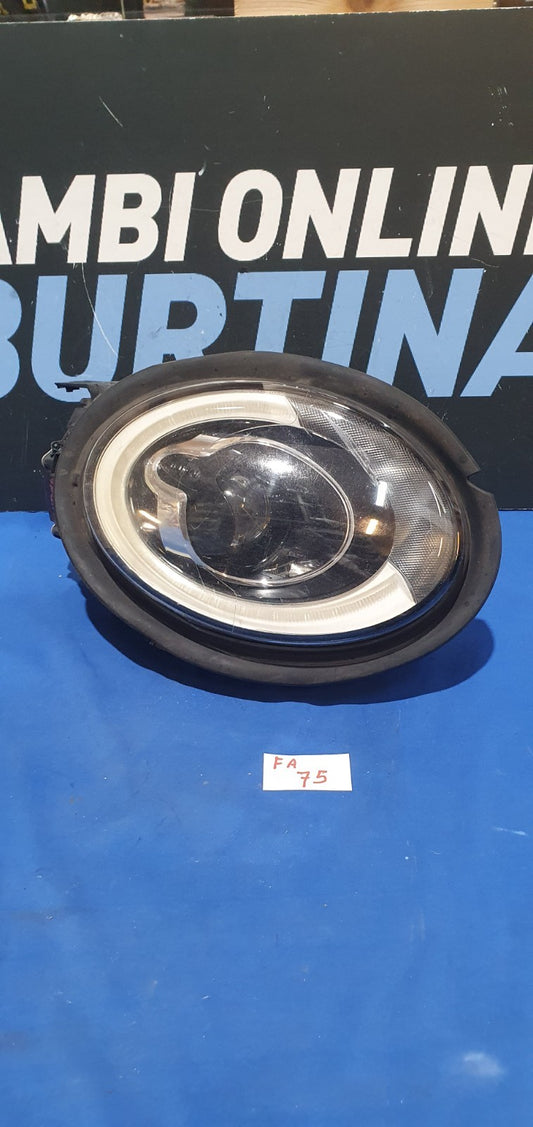 FA 75 - Faro anteriore Mini Clubman sinistro graffiato attacco rotto 74169830200
