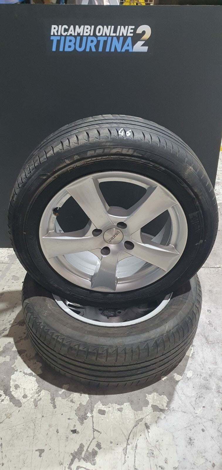 4 cerchi per Peugeot 2008 Dezent ts8087 6 1-2 J x16 h2