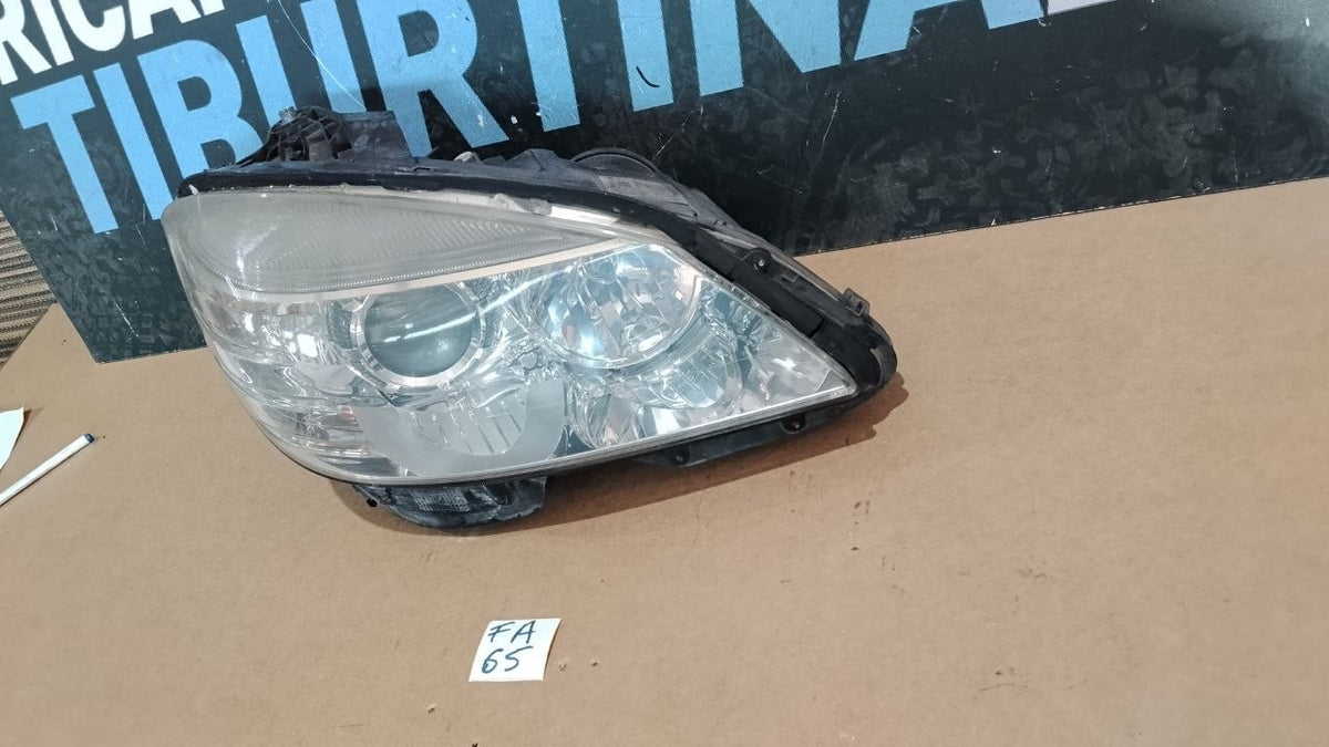 Fa 65 faro anteriore destro Mercedes classe C W204 dal 2007 con piccolo spacco