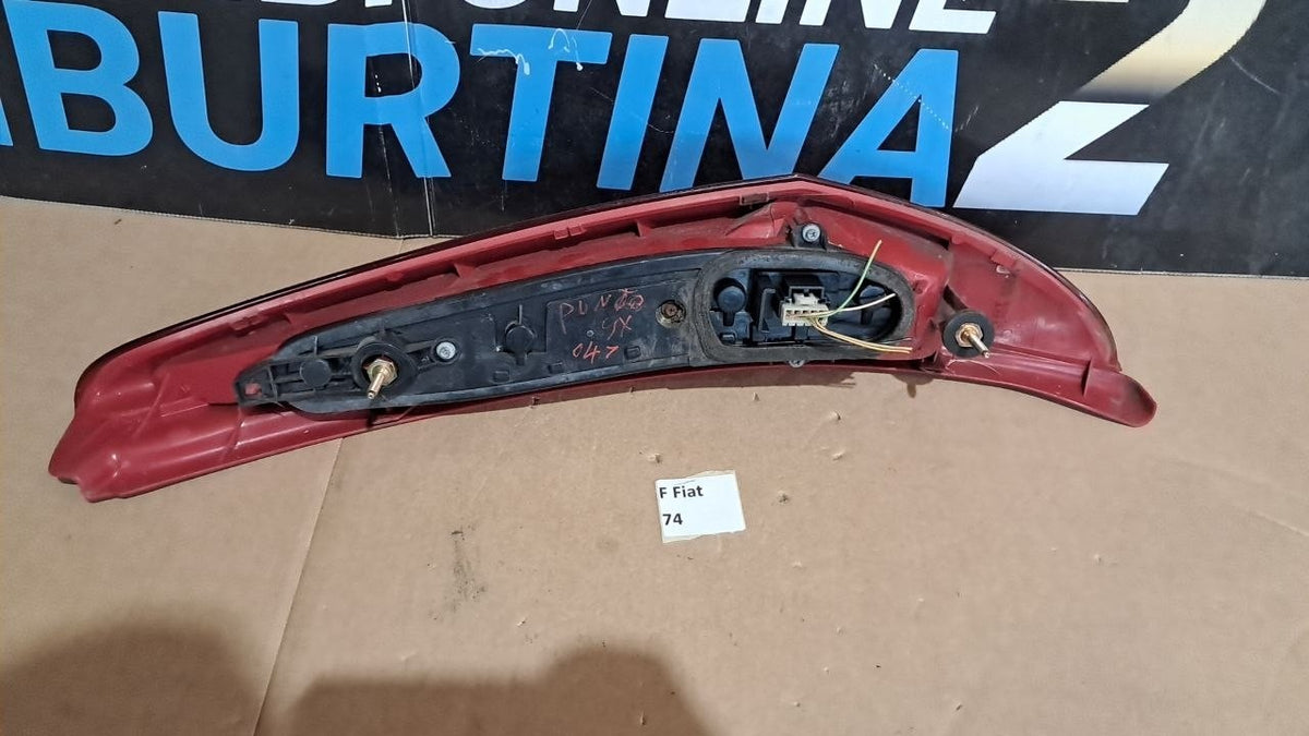 F fiat 74 Fanale posteriore 3 porte sinistro fiat punto