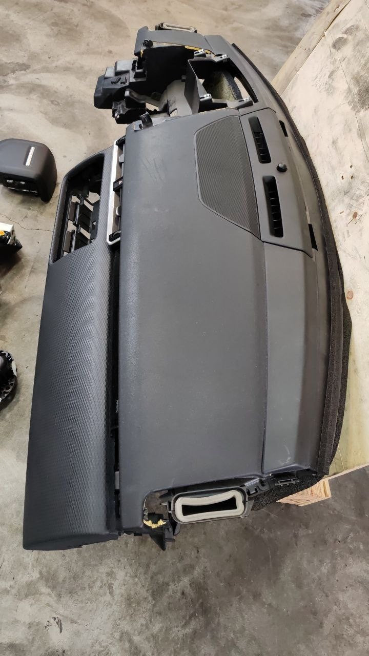 Cruscotto con moduli range rover velar 2020 in poi con cruscotto in pelle
