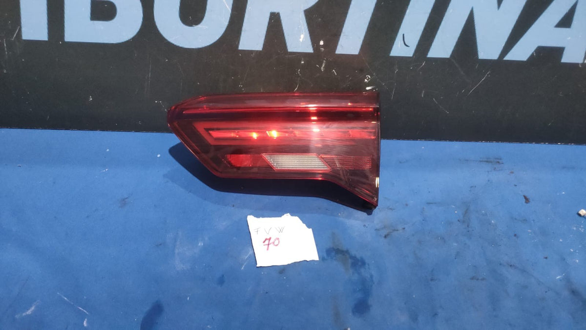 fanale posteriore interno destro  Volkswagen t roc 2018 2ga 945 094 b  f vw 70