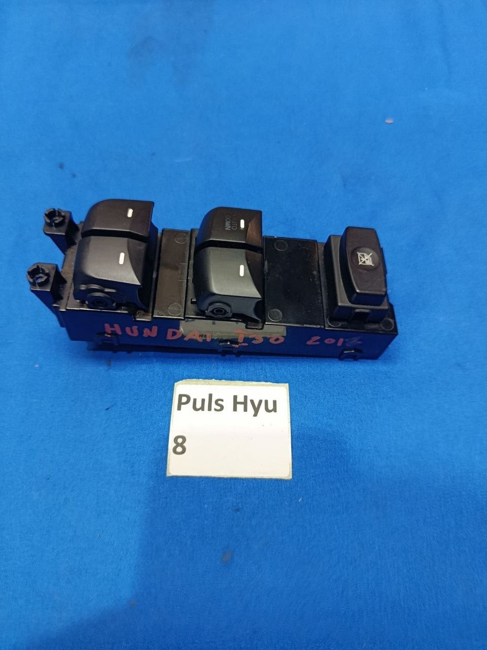 Puls Hyu 8 - Pulsantiera Anteriore sinistra Hyundai I30 2012 2018