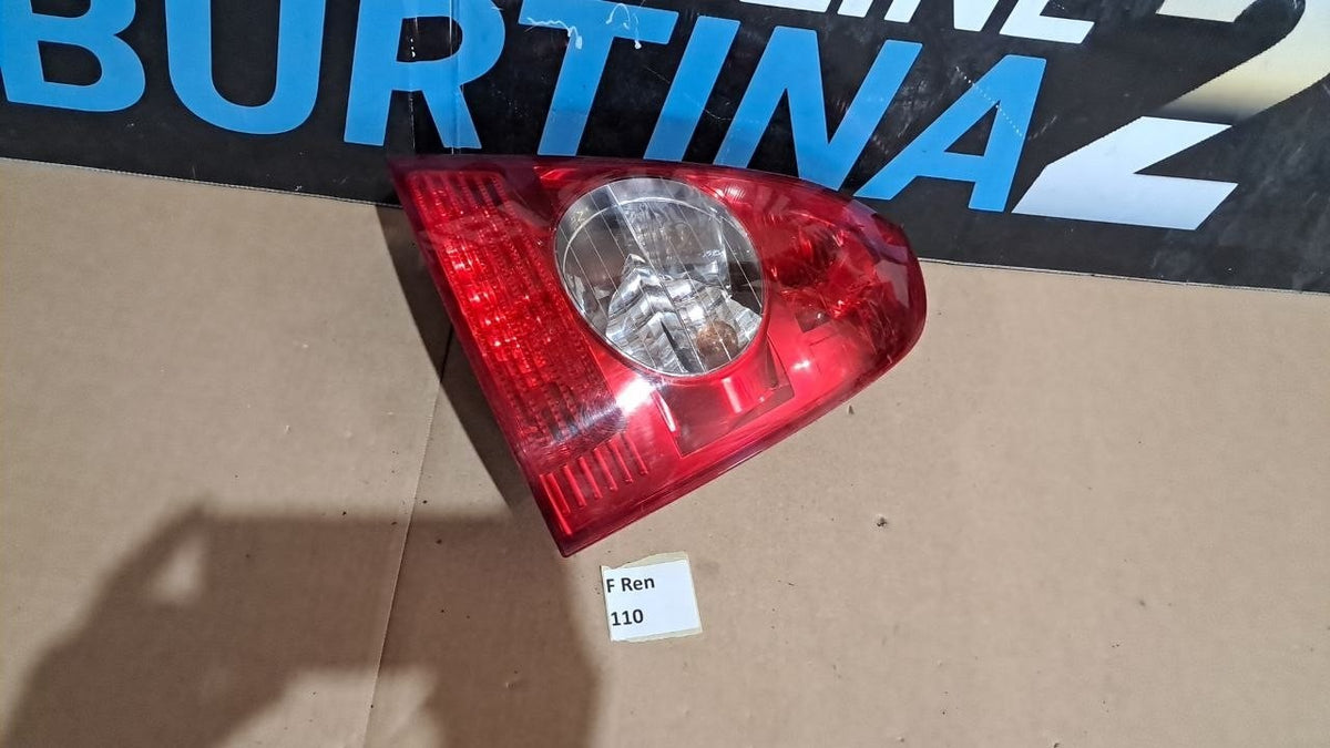 F ren 110 Fanale posteriore destro Renault clio 2002